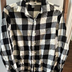Old Navy Monochrome Checkered Button Down Shirt